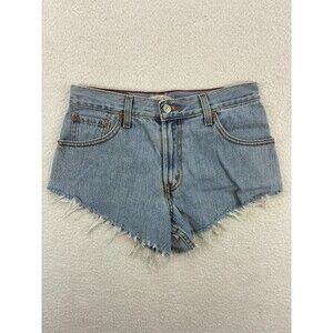 Levi's Women's 550 Relaxed Fit High Rise Cutoff Jean Shorts‎ 8M Light Wash